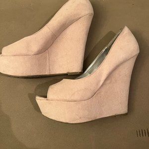 Candies Light Pink Wedges